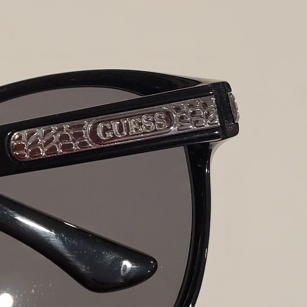 Guess Sunglasses GU 2020P Black Polarized GUP2020  59x17x135